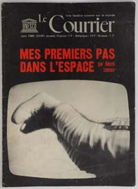 Le Courrier